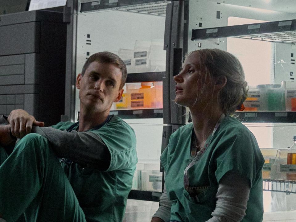 Eddie Redmayne as Charlie Cullen and Jessica Chastain as Amy Loughren in ‘The Good Nurse' (JoJo Whilden / Netflix)