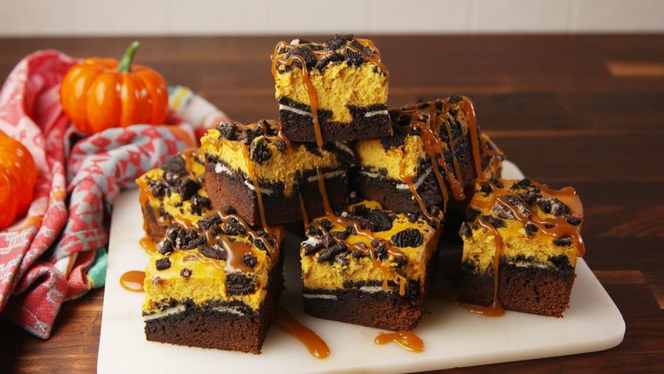 Slutty Pumpkin Bars