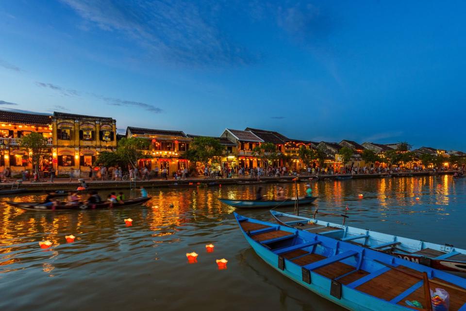 sunset falls at thu bon river, hoi an, vietnam