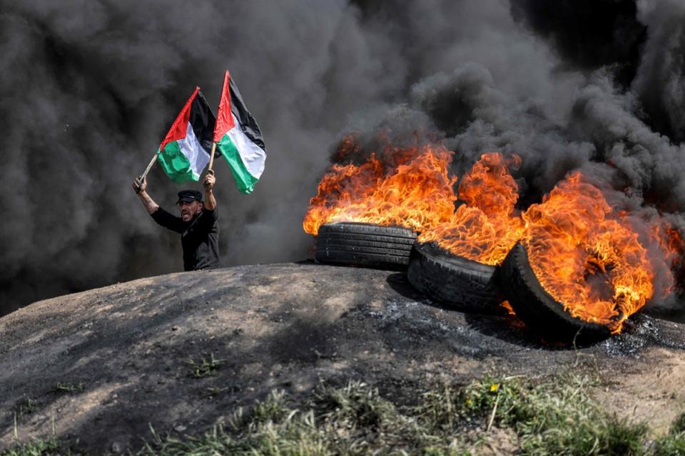 Palestinians responded with furty to the mosque raid (AFP via Getty Images)