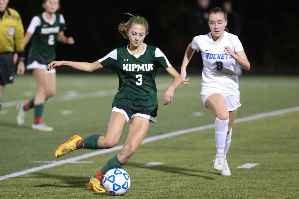 Nipmuc sophomore Kyah Montano passes the ball during the finals of the Class B CMADA tournament against Auburn at Whitcomb Middle School in Marlborough on Nov. 01, 2022.