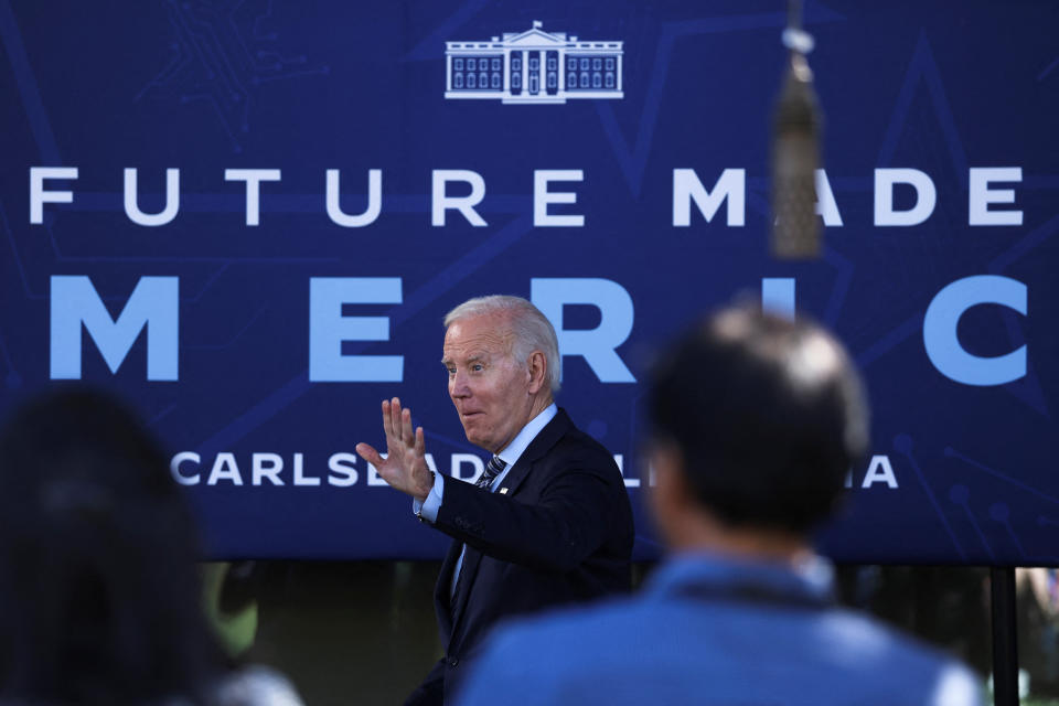 U.S. President Joe Biden visits Viasat Inc., a technology company that will benefit from the passage of the CHIPS and Science Act, in Carlsbad, California, U.S., November 4, 2022. REUTERS/Mike Blake