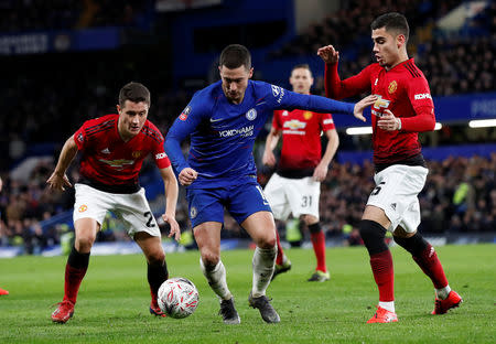 Soccer Football - FA Cup Fifth Round - Chelsea v Manchester United - Stamford Bridge, London, Britain - February 18, 2019 Chelsea's Eden Hazard in action with Manchester United's Andreas Pereira and Ander Herrera REUTERS/David Klein