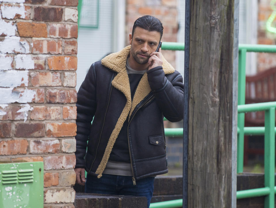 FROM ITV

STRICT EMBARGO -  No Use Before Tuesday 12th December 2023

Coronation Street - Ep 1115253

Monday 1st January 2024

As Adam Barlow [SAM ROBERTSON] and Sarah Barlow [TINA Oâ€™BRIEN] part company, neither of them notices Damon Hay [CIARAN GRIFFITHS] watching them from across the street.  

Picture contact - David.crook@itv.com

Photographer - Danielle Baguley

This photograph is (C) ITV and can only be reproduced for editorial purposes directly in connection with the programme or event mentioned above, or ITV plc. This photograph must not be manipulated [excluding basic cropping] in a manner which alters the visual appearance of the person photographed deemed detrimental or inappropriate by ITV plc Picture Desk. This photograph must not be syndicated to any other company, publication or website, or permanently archived, without the express written permission of ITV Picture Desk. Full Terms and conditions are available on the website www.itv.com/presscentre/itvpictures/terms
