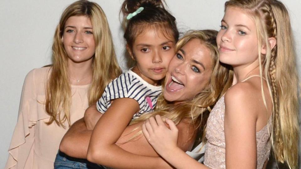 Denise Richards, Sami Sheen, Lola Sheen, Eloise Sheen