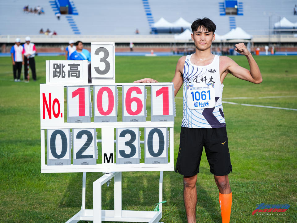 虎尾科大葉柏廷在男子跳高以2公尺30打破向俊賢高懸逾8年紀錄。（資料照，冼祖名／攝）