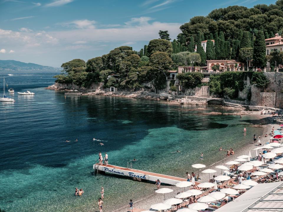 Glamorous shots of the Riviera to put you in a summer mood