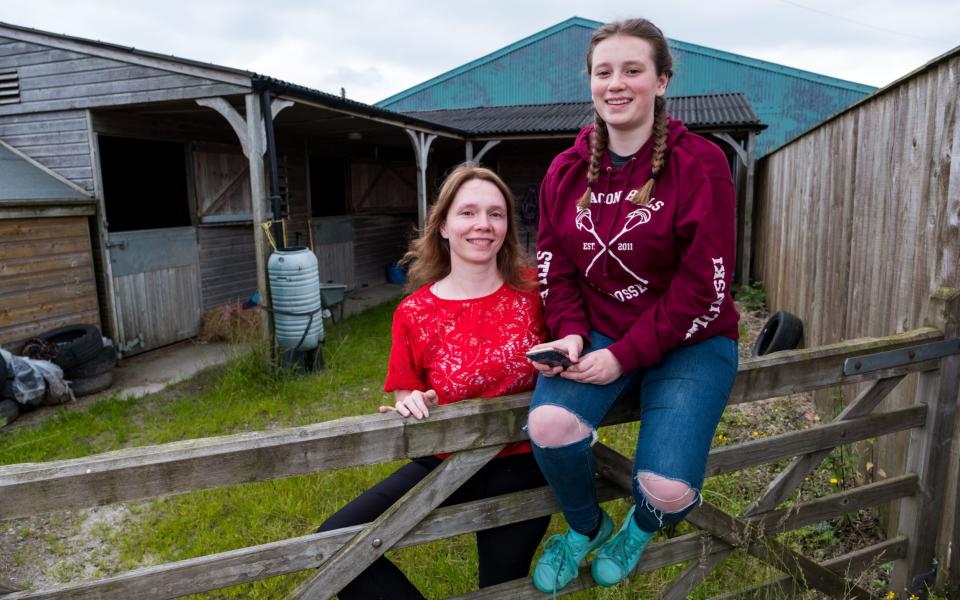 Susan and Jennifer Thomas who use banking app Nimbl to help Jennifer with her spending - STUART NICOL PHOTOGRAPHY