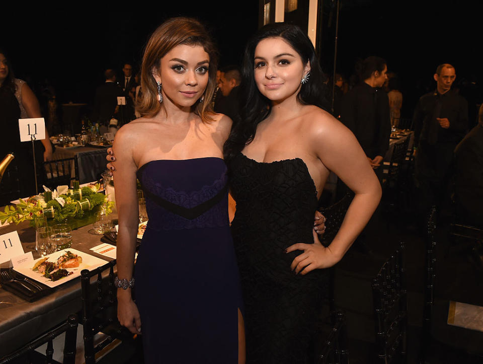 Sarah Hyland and Ariel Winter, shown in 2016, have grown close since starring together on ABC’s <em>Modern Family</em>. (Photo: Kevin Winter/Getty Images for Turner)