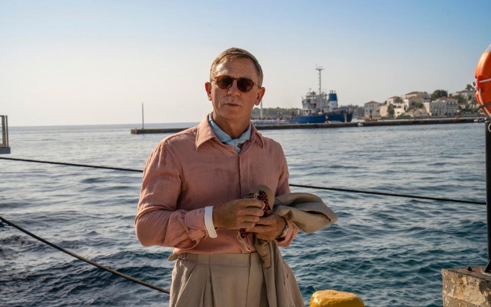 Mr LeBlanc, I presume? Daniel Craig in Glass Onion - 2022 Netflix, Inc.