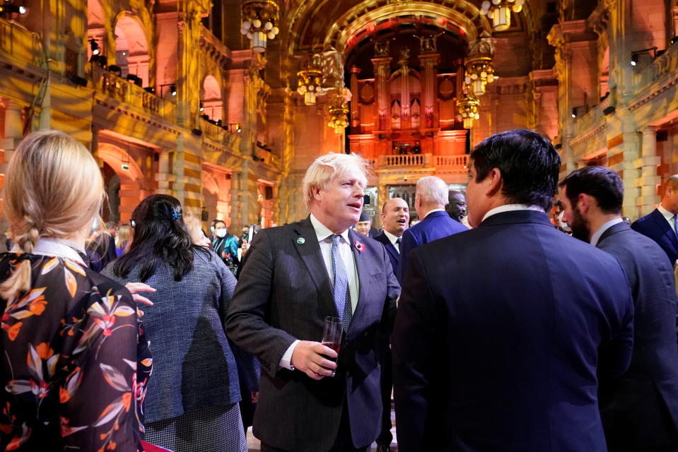 Gipfel der warmen Worte: Der britische Premierminister Boris Johnson eröffnet die 26. Klimakonferenz (COP) in Glasgow (Bild: Alberto Pezzali/Pool via REUTERS)