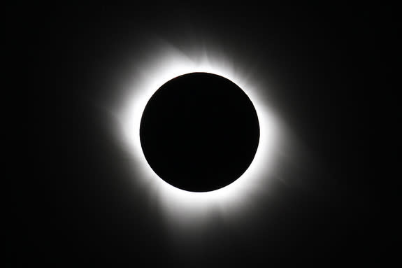 This image shows the total solar eclipse on July 11, 2010. The view was captured by Imelda Joson and Edwin Aguirre from the Tatakoto Atoll in French Polynesia’s Tuamotu Archipelago. There will be another total solar eclipse on March 20, 2015.