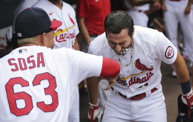 Bader's infield single lifts Cardinals past Giants 2-1 - The San