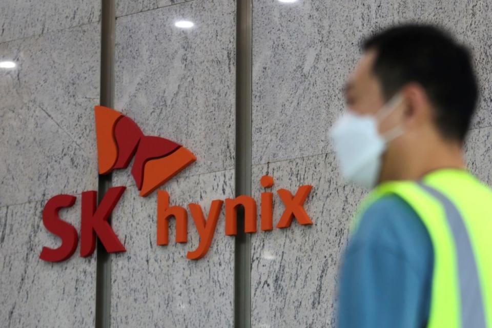 ▲美國商務部宣稱，目前包含英特爾、SK海力士(SK Hynix)等公司在內，都已表態樂於提供數據。示意圖。（圖／美聯社／達志影像）