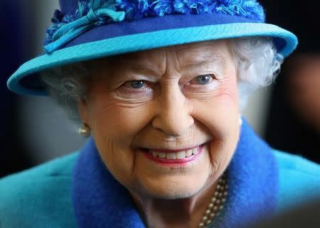 Britain's Queen Elizabeth visits the National Memorial to the Few in Folkestone, southern England March 26, 2015 in Folkestone, England. REUTERS/Chris Jackson/Pool