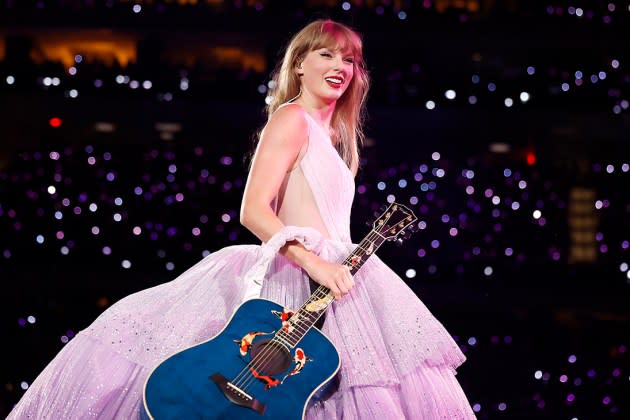 Taylor Swift: The Eras Tour' to Stream in December - Yahoo Sport