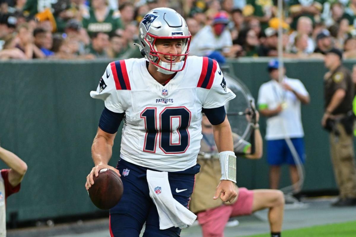 Mike Reiss] Patriots coach Bill Belichick praises QB Mac Jones : r/Patriots