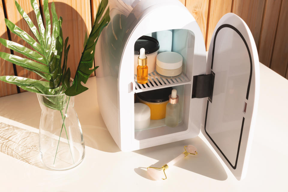 Mini fridge for keeping skincare, makeup and beauty product cool and fresh. Extend shelf live of creams, serums. Keep your beauty products organized and cool. Sunny day and summer vibes.