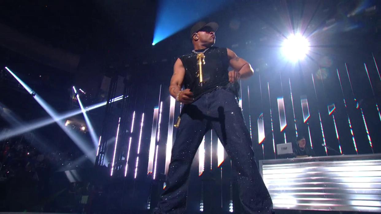  LL Cool J at the VMAs 