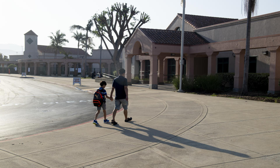 Tustin, CA - August 12: Students were back on campus for the first day of classes at Tustin Ranch Elementary School in Tustin, CA on Wednesday, August 11, 2021. (Photo by Paul Bersebach/MediaNews Group/Orange County Register via Getty Images)