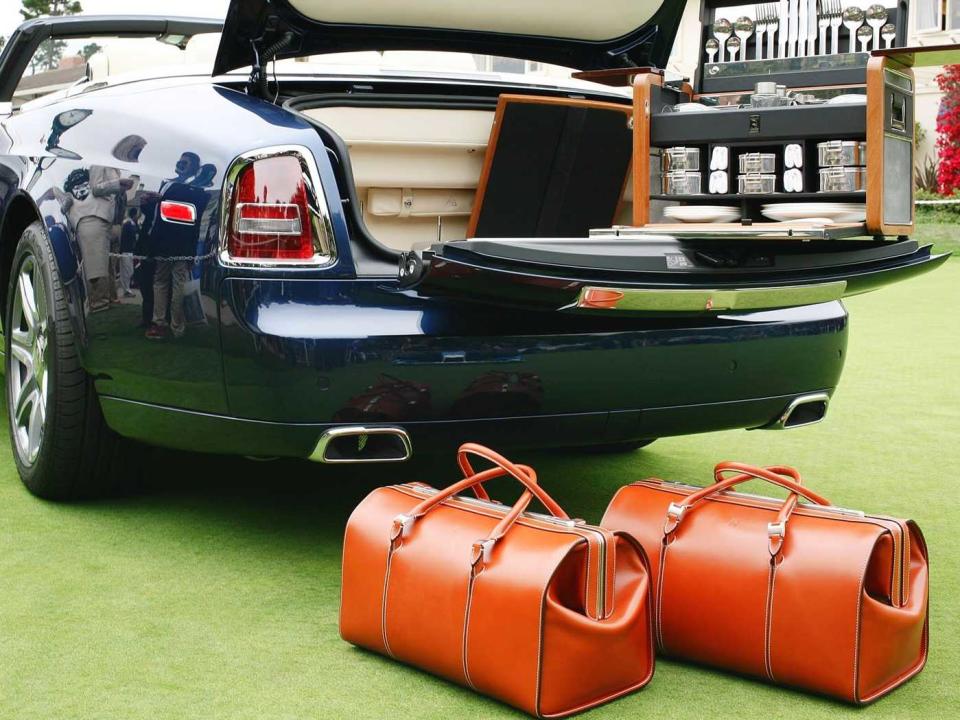 Rolls-Royce Bespoke design picnic set luggage