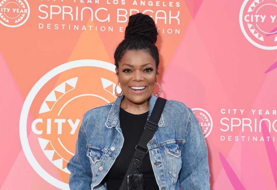 Closeup of Yvette Nicole Brown