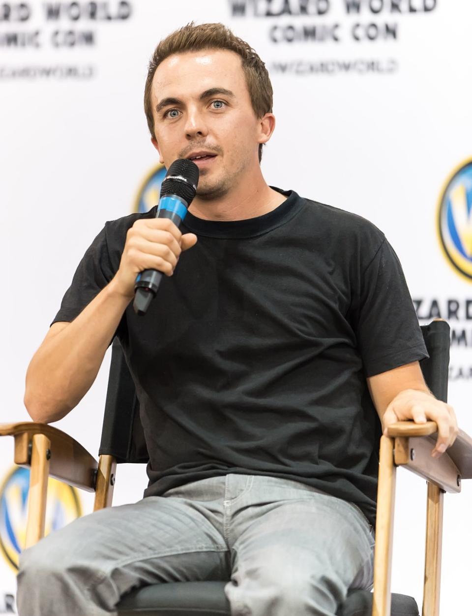 Frankie Muniz: Mini Strokes