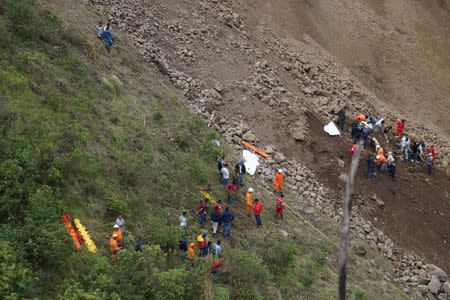 Search and rescue operations underway at site of a landslide in Narino, Colombia, January 21, 2018, in this picture obtained from social media. Ivan Antonio Jurado/Pulo Social/via REUTERS