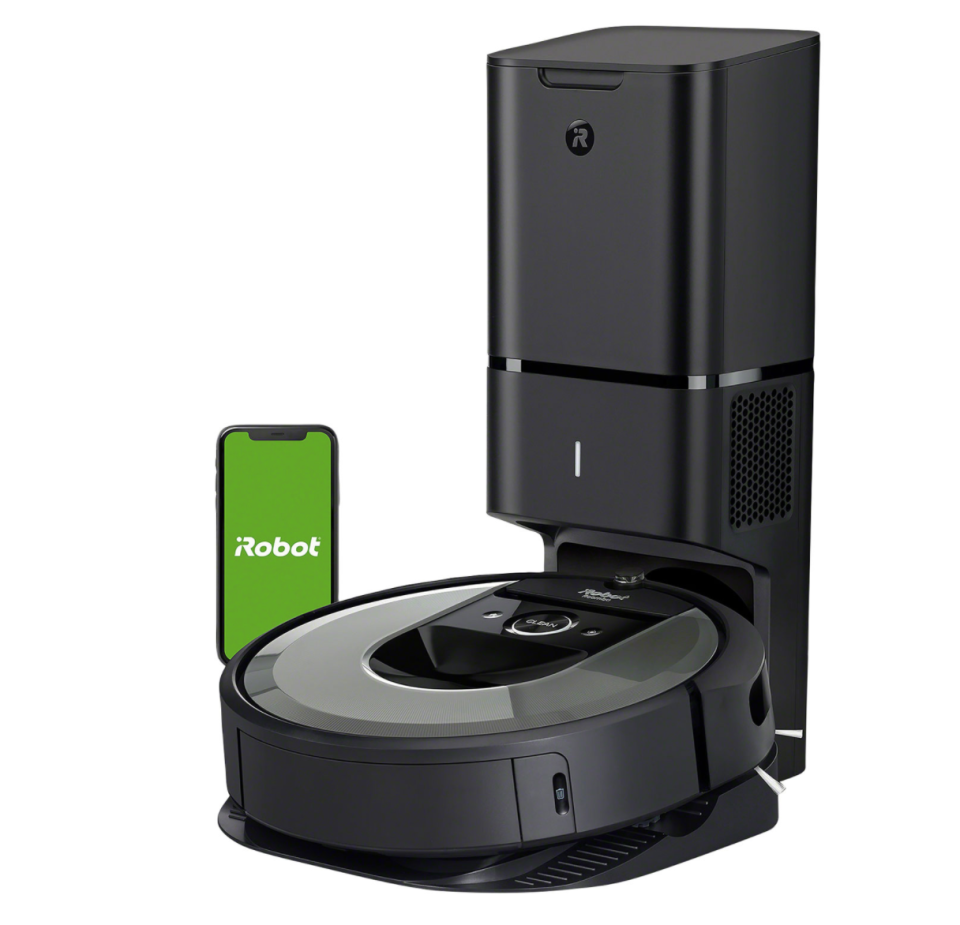 iRobot Roomba i8+ Robot Vacuum (Photo via Best Buy Canada)