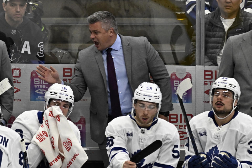 Toronto Maple Leafs head coach Sheldon Keefe was one of two coaches fined $25,000 for his conduct toward officials. (AP Photo/Alex Gallardo)