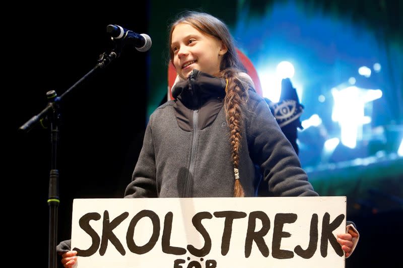 La activista Greta Thunberg discursa en una marcha de protesta contra el cambio climático, mientras se celebra la cumbre climática COP25 en Madrid, España, el 6 de diciembre de 2019
