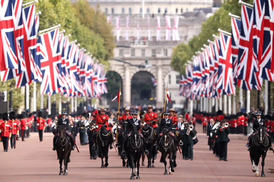 Mounties of the Royal Canadian Mounted Police along The Mall in London, England on Sept. 19, 2022. (Photo by Dan Kitwood/Getty Images)