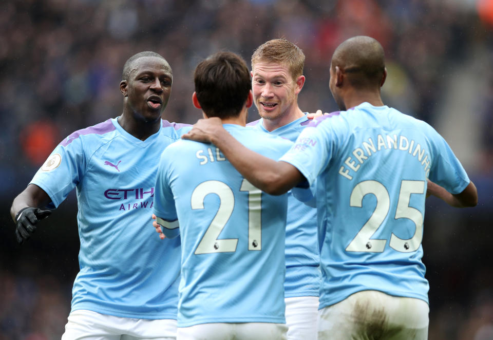 MANCHESTER, ENGLAND - OCTOBER 26: Kevin De Bruyne of Manchester City celebrates with teammates after scoring his team's second goal during the Premier League match between Manchester City and Aston Villa at Etihad Stadium on October 26, 2019 in Manchester, United Kingdom. (Photo by Manchester City FC/Manchester City FC via Getty Images)