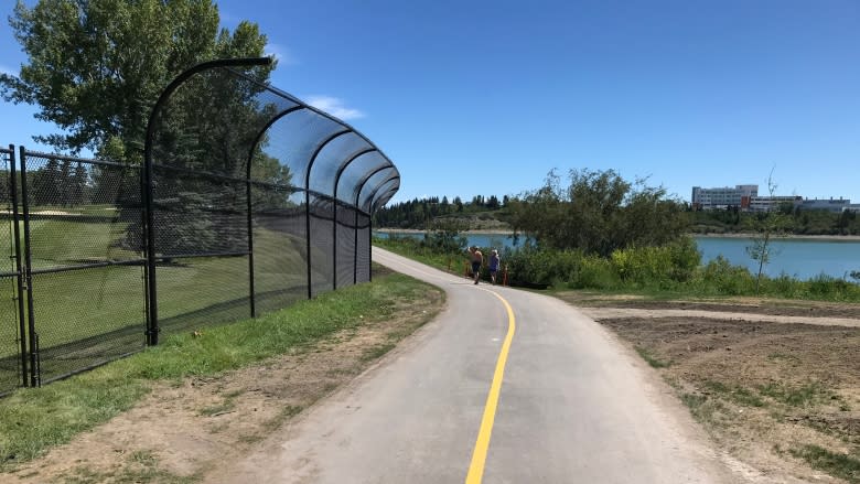$2.9M Glenmore Reservoir pathway link opens