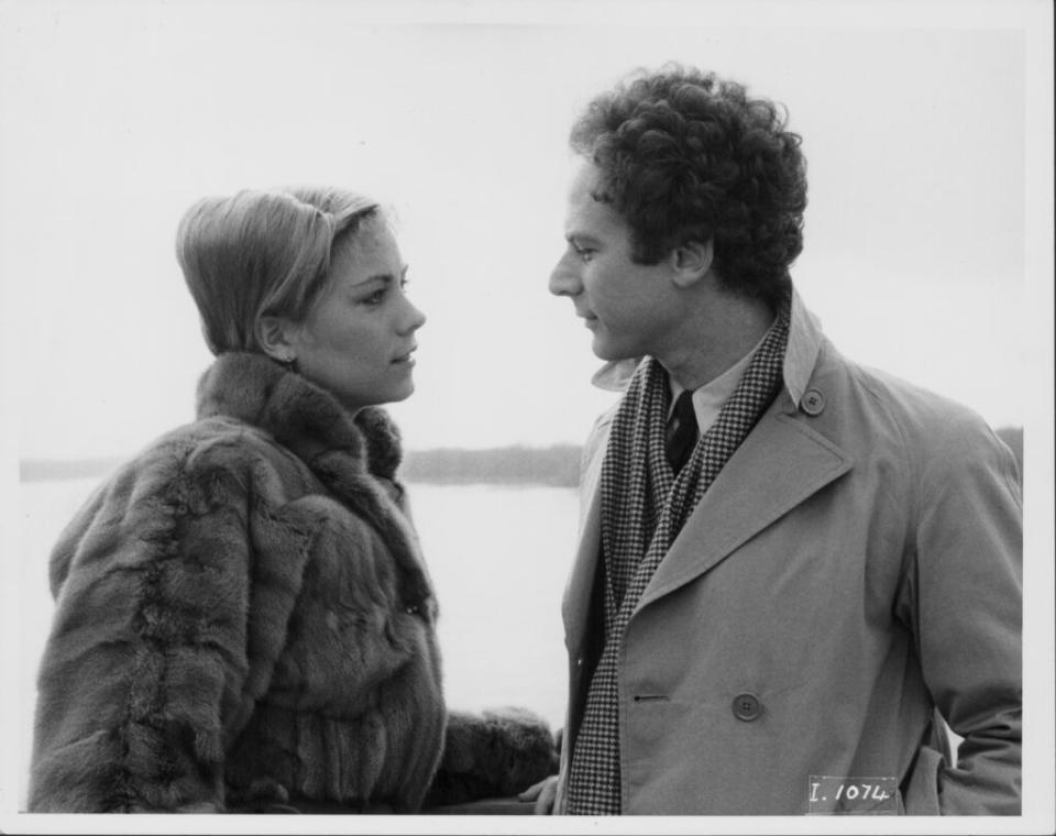 Theresa Russell and Art Garfunkel in <em>Bad Timing</em>, 1980. (Credit: Pictorial Parade/Archive Photos/Getty Images)