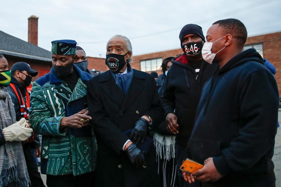 Civil rights leader Rev. Al Sharpton (C), attends a prayer vigil held for Tafara Williamson October 27, 2020 in Waukegan, Illinois.