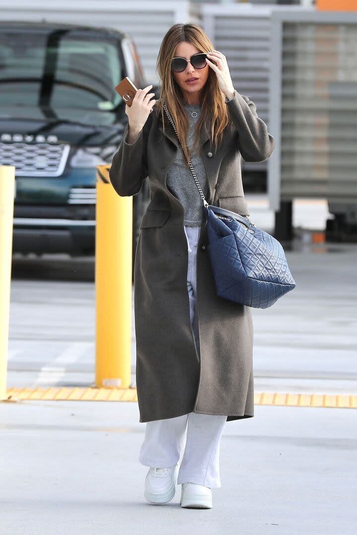 Sofía Vergara visitó un shopping en Century City para las compras de último momento antes de volver al trabajo