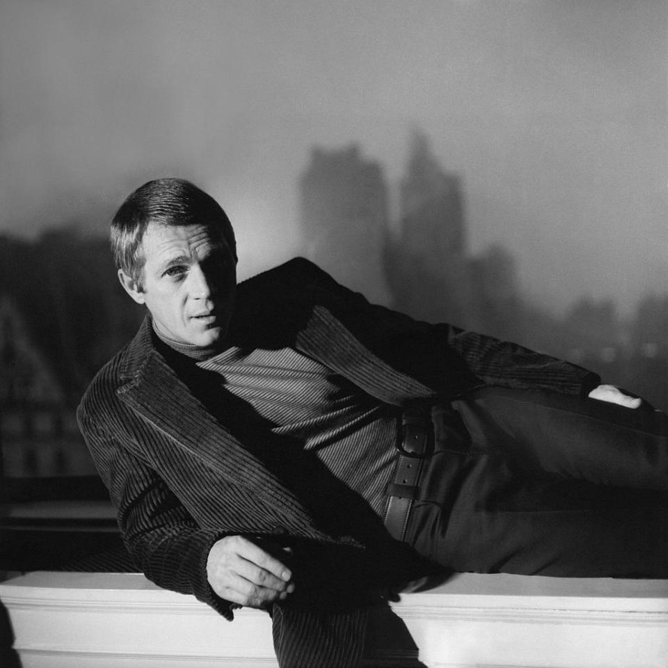 Steve McQueen — 5'9½" (1.77 m)