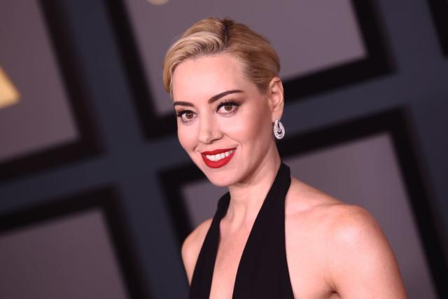 White Lotus' Star Aubrey Plaza Just Wore the Most Daring High Slit Dress  With Sexy Cutout