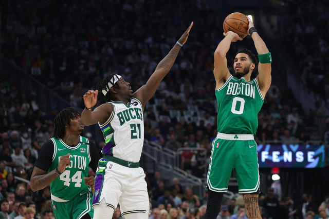 3 Celtics players score 20-plus as Boston rolls past Washington