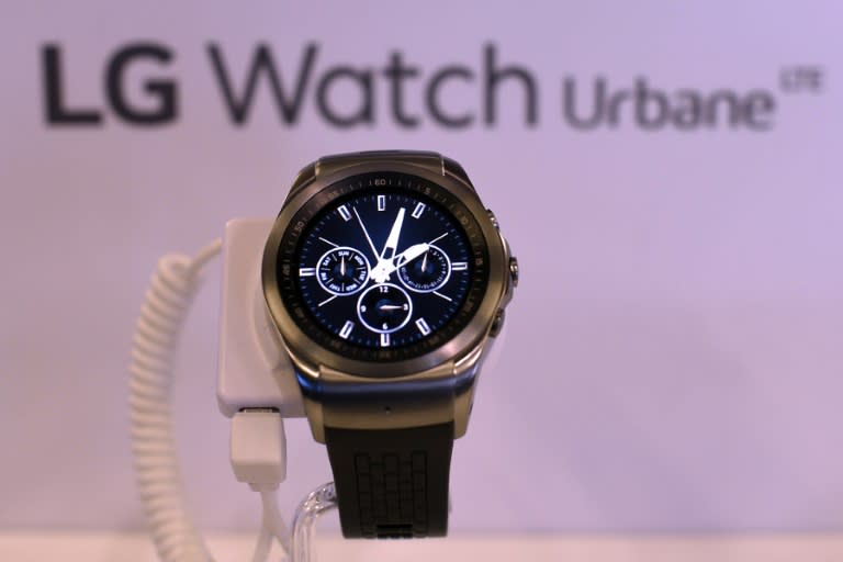 LG Watch Urbane LTE will be the first of Andriod Wear to be compatable with Apple's ios