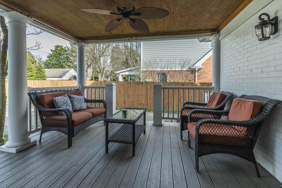403 Queensway Drive’s backyard covered patio.