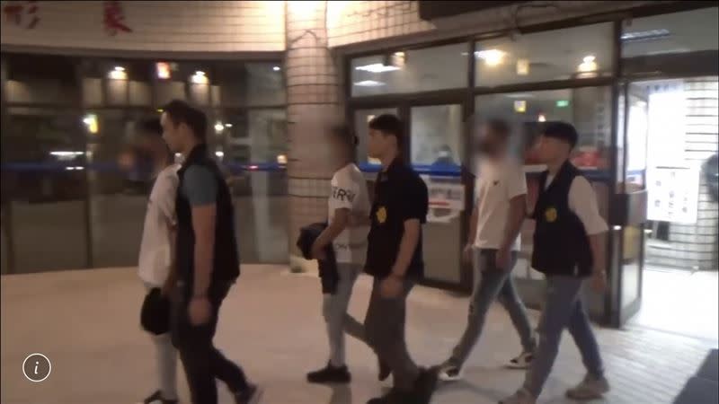 警方逮獲的3人中，其中1人就是羅時豐的小兒子羅森宇。（圖／翻攝畫面）