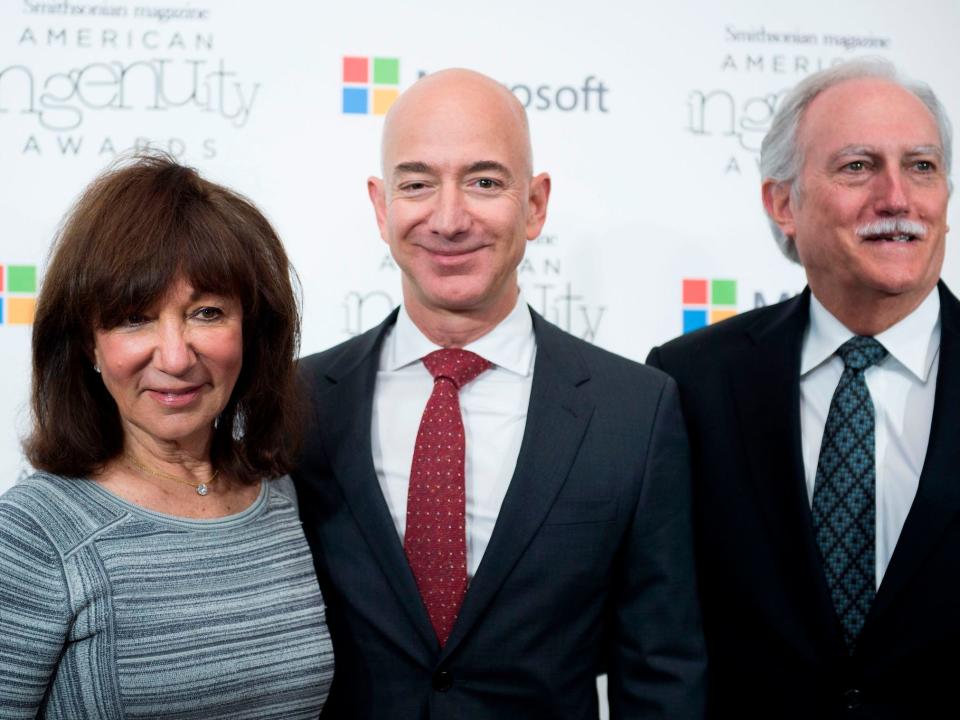 jeff bezos parents