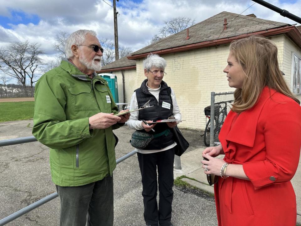 PHOTO: ABC News' MaryAlice Parks interviews Environmental Voter Project volunteers in Pittsburgh, PA. (Julia Cherner/ABC News)