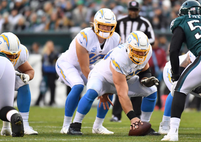 Pro Football Focus tabs Chargers' Corey Linsley as NFL's best center