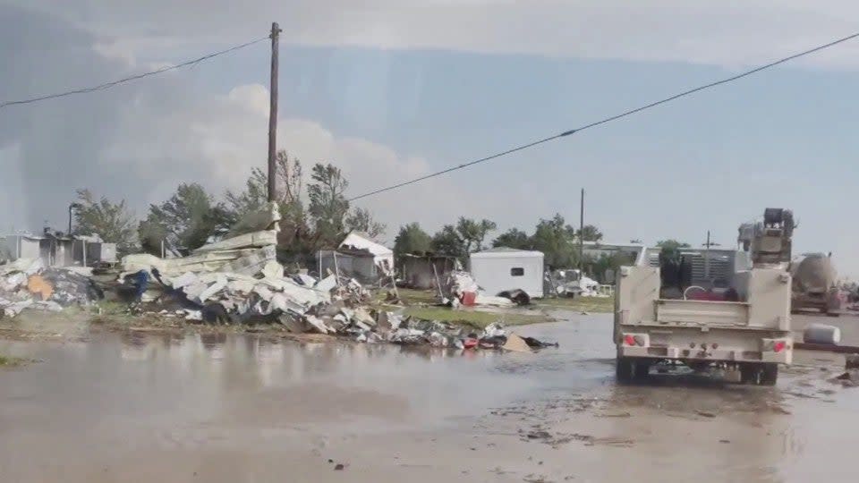 A view of a damaged site in Perryton as the town gets struck by a tornado (abrina Devers via TMX/Reuters)