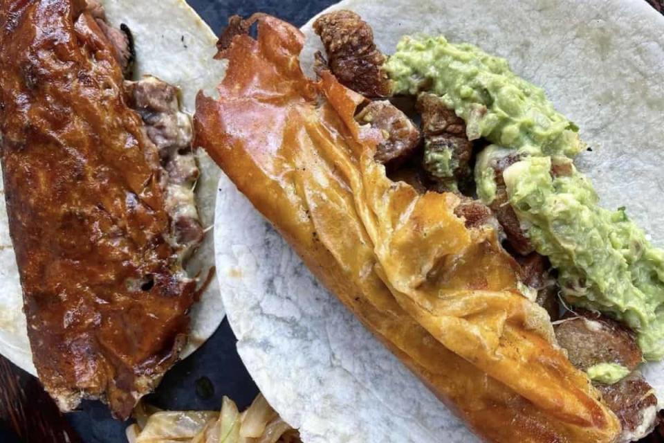 El chicharrón norteño ha dado pie a nuevas creaciones gastronómicas tan únicas que cualquier persona del mundo va a querer comer. / Foto: cortesía @chicharronregio