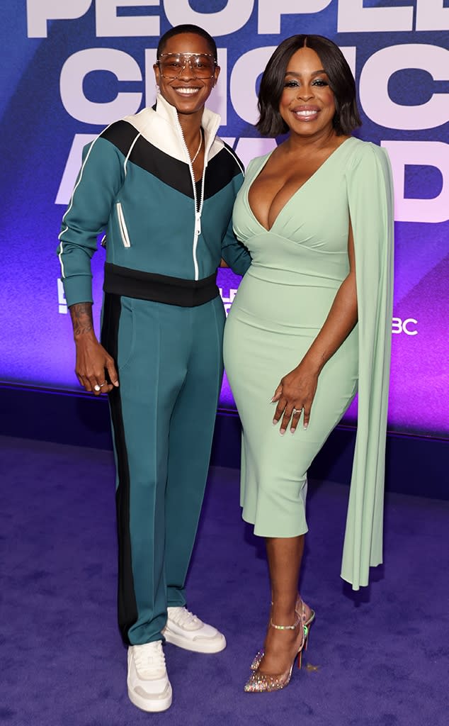Jessica Betts, Niecy Nash-Betts, 2022 Peoples Choice Awards, Red Carpet Fashion, Couples 