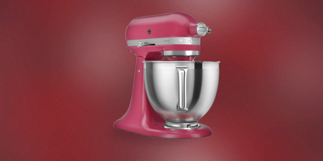 Hot Pink kitchen-aid stand mixerARE YOU KIDDING ME?? L-O-V-E !!